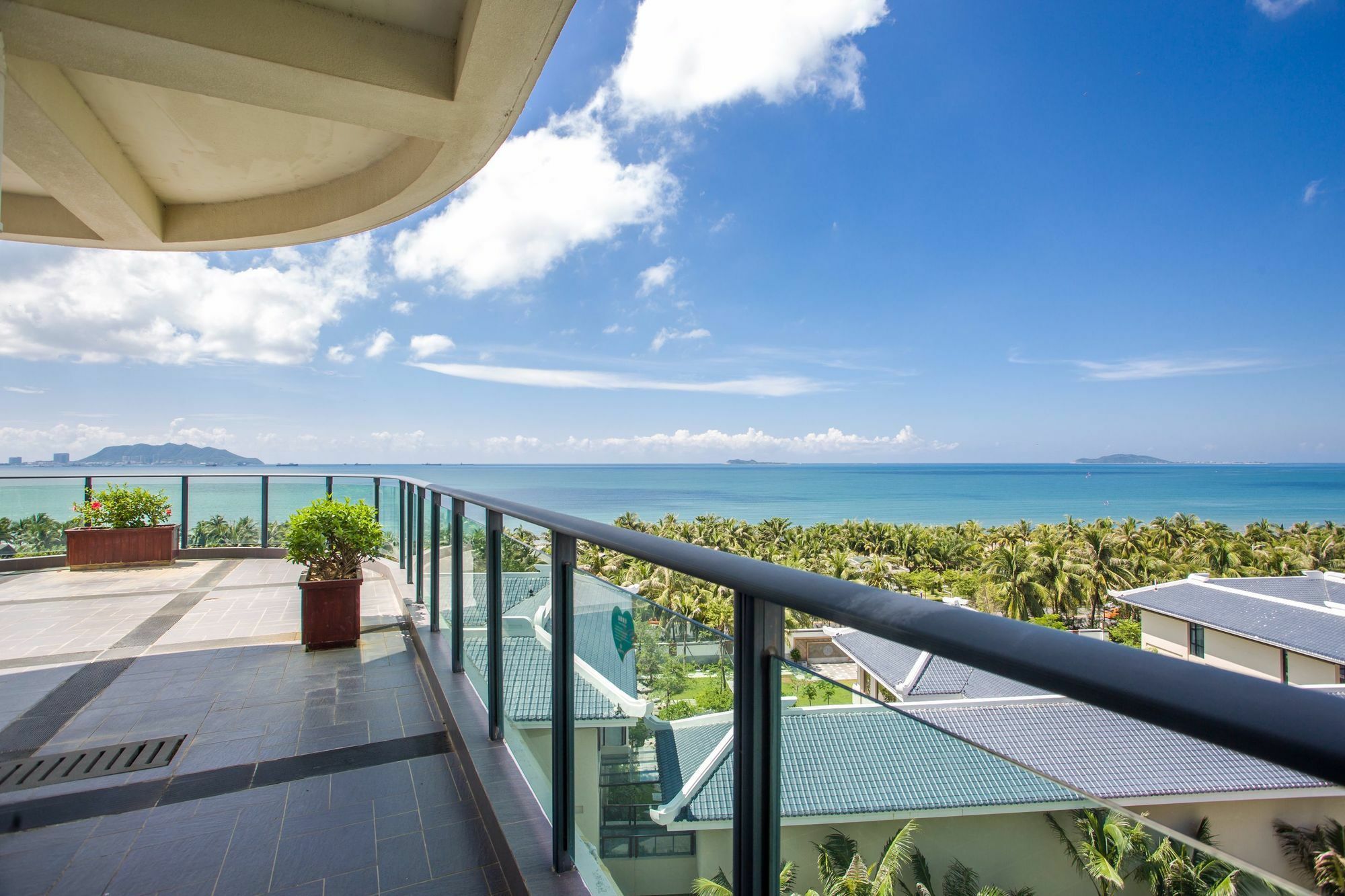 Sisuo Seaview Hotel Sanya Esterno foto
