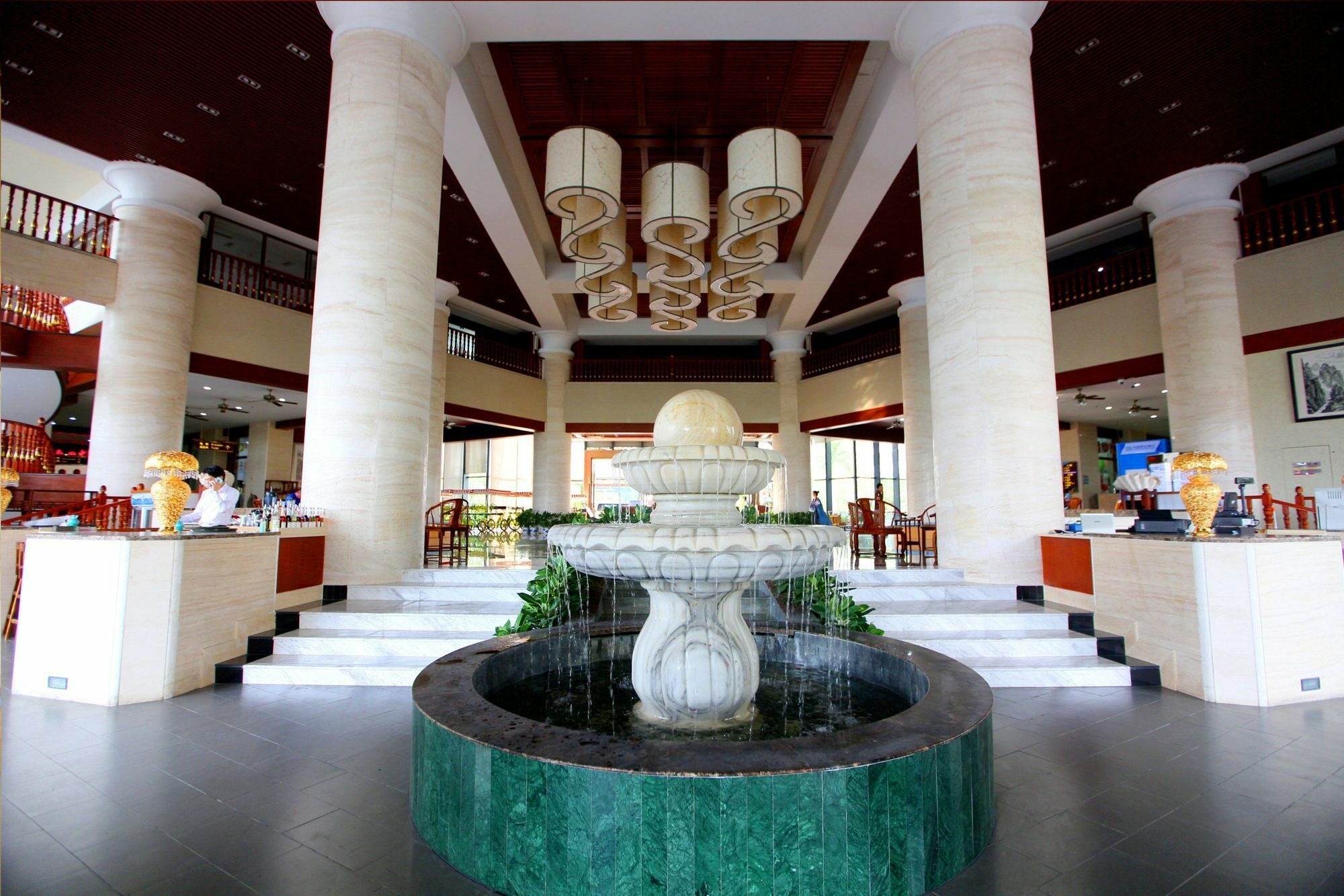 Sisuo Seaview Hotel Sanya Esterno foto